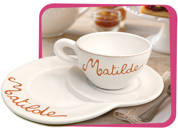 Completo tazzina e piattino con scritta Matilde
